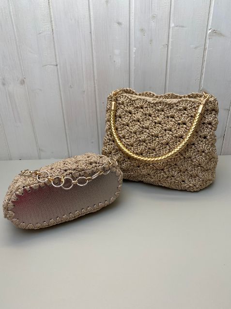 Borsa uncinetto Kira beige dorato piccola