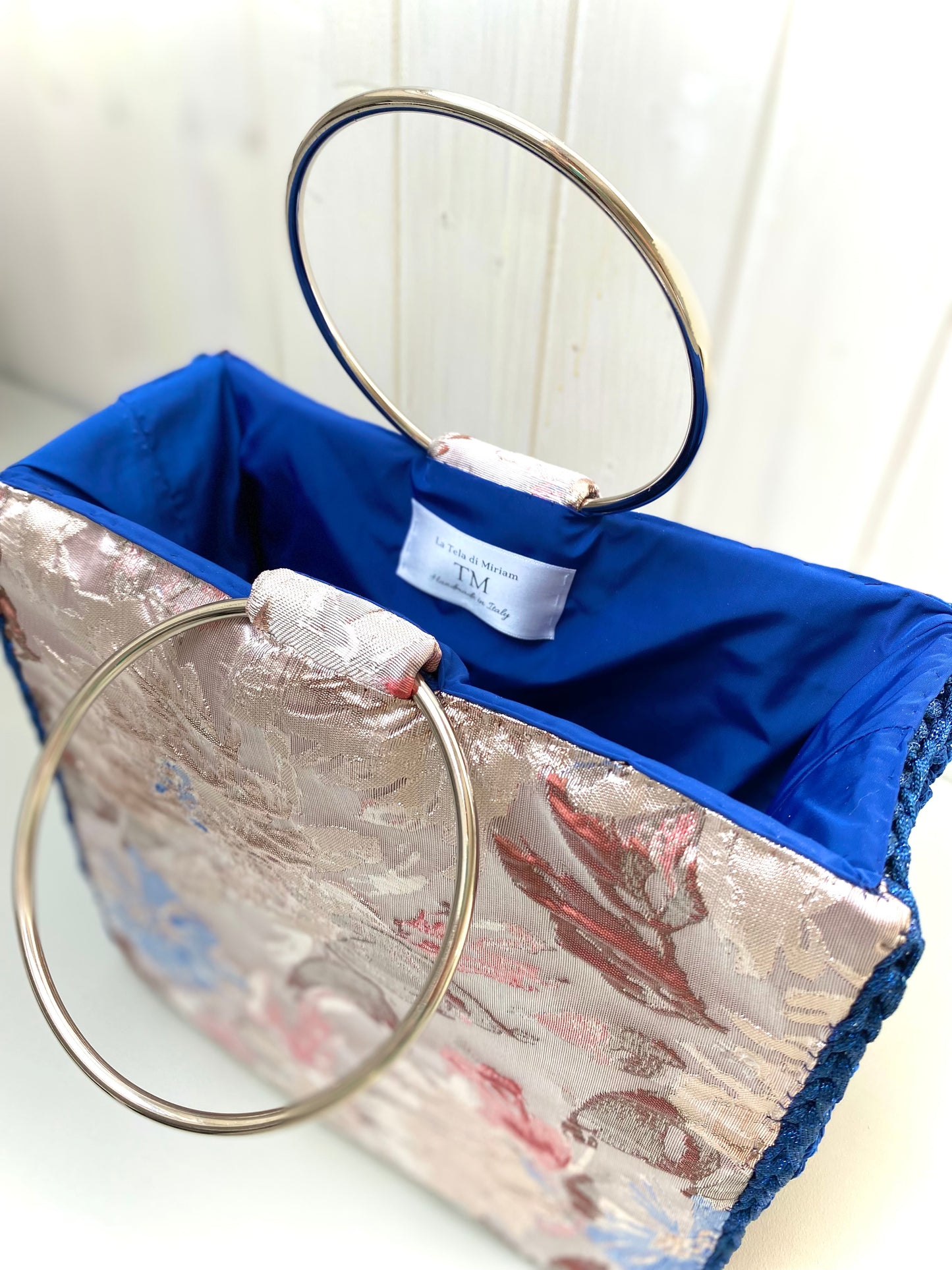 Borsa uncinetto a bauletto Chloe blu interno