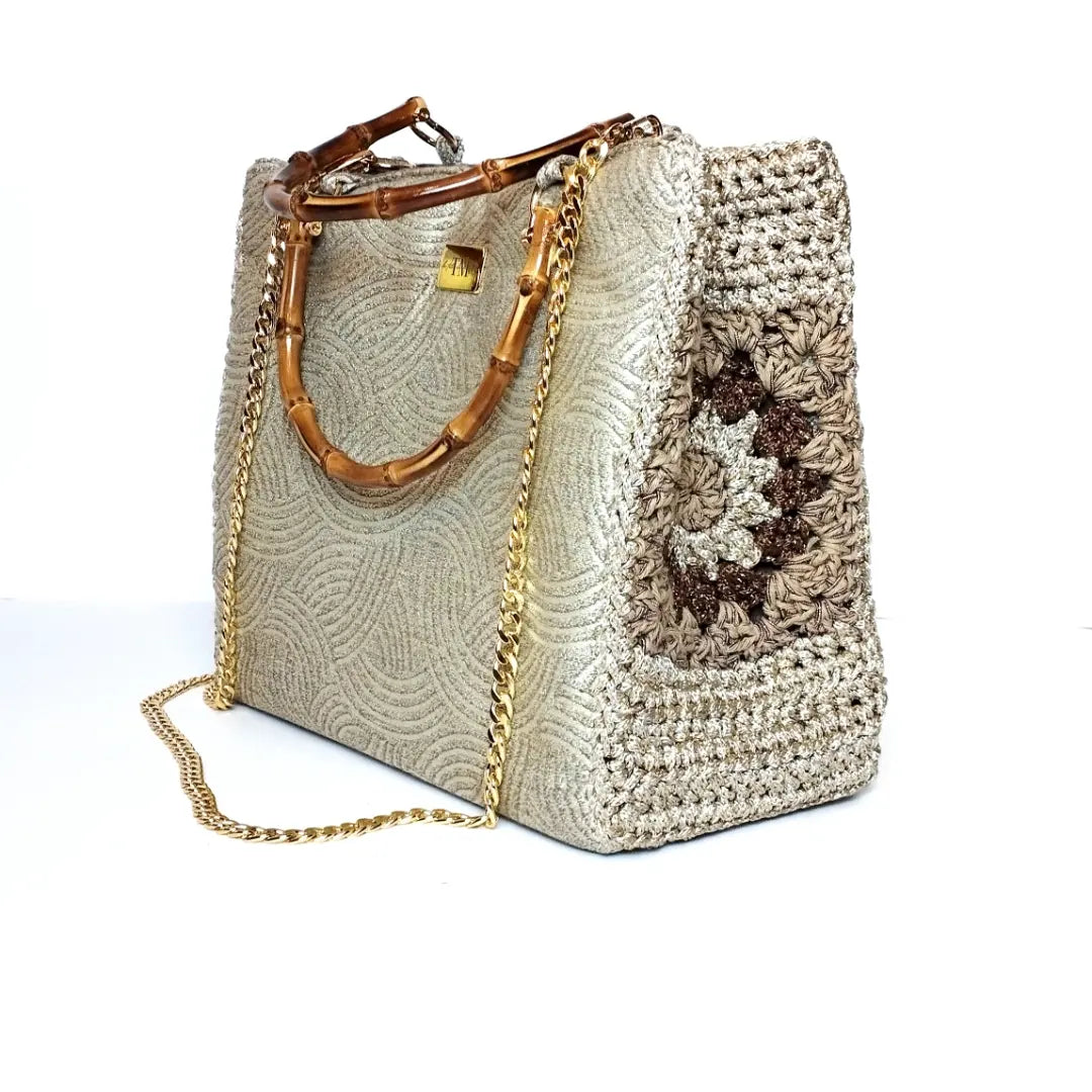 Borsa uncinetto a bauletto Aurora sabbia catena