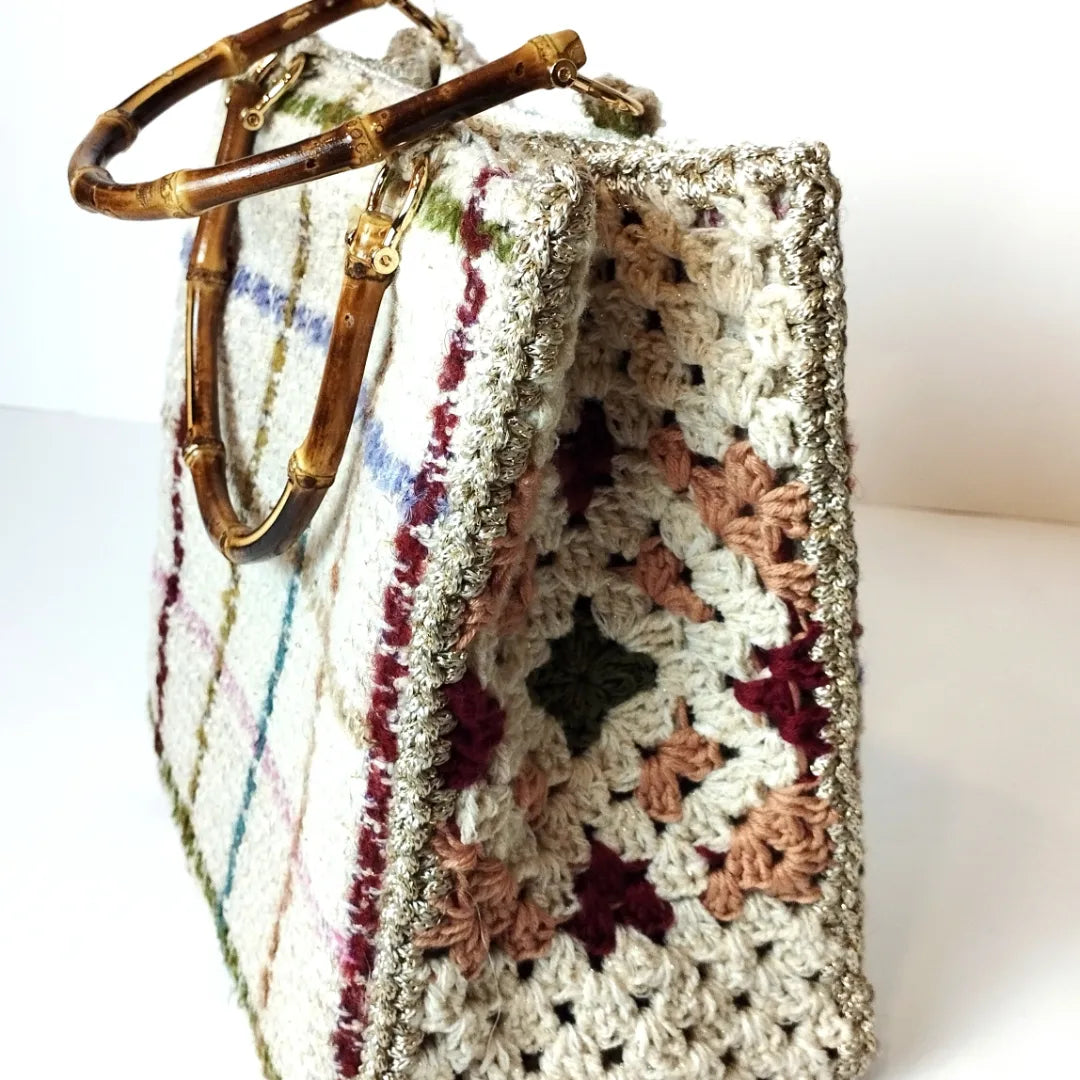 Borsa uncinetto a bauletto Aurora lana particolare