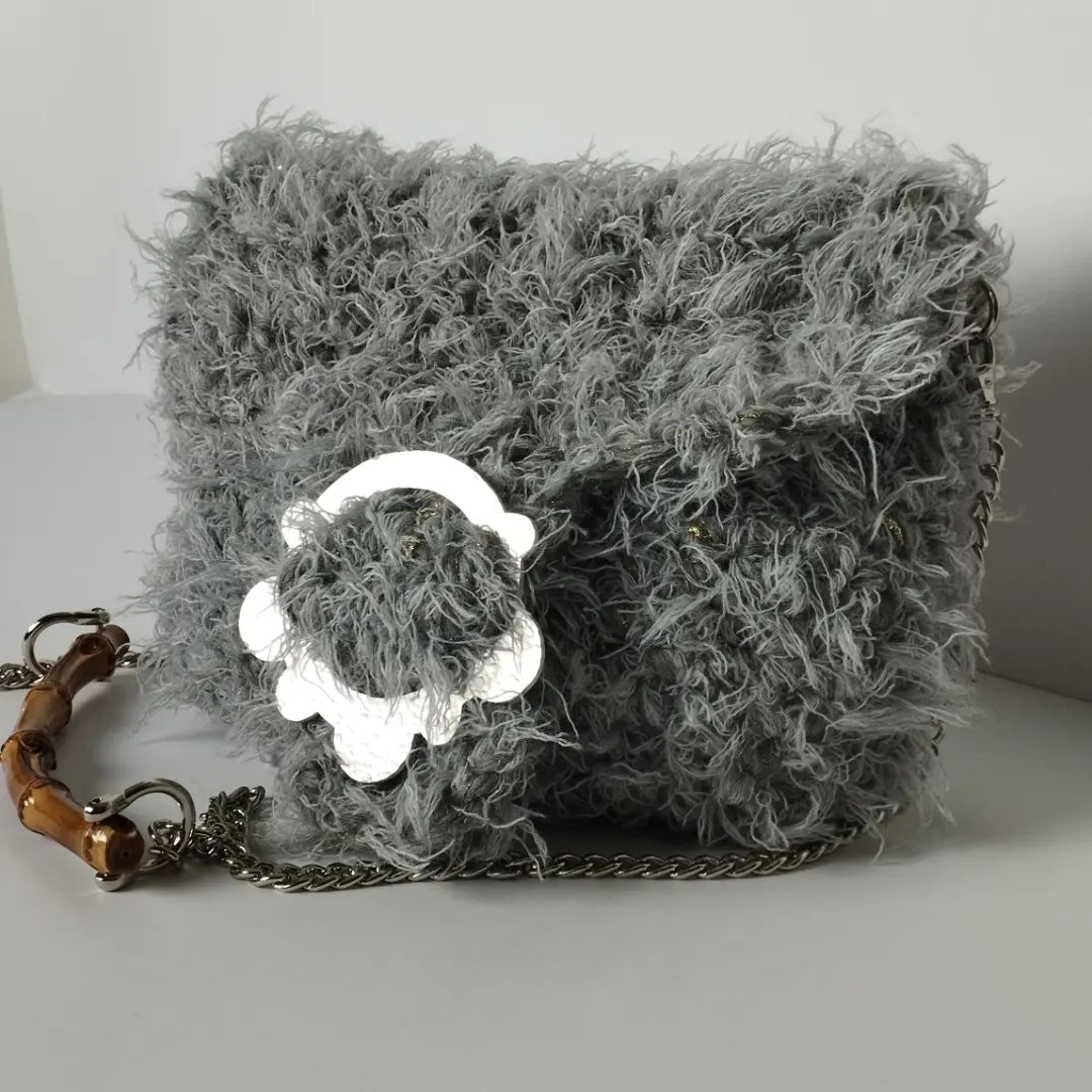 Borsa uncinetto in pelo e lurex Amira fibbia artigianale
